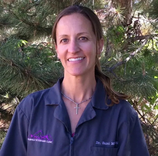 Dr. Sami Mathi, dentist at Sunrise Veterinary Clinic in Cañon City, Colorado.